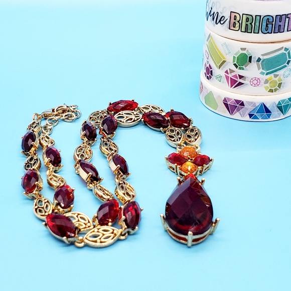 Fashion Jewelry Jewelry - Goldtone red  w/orange stones• Fun Fashion•💎